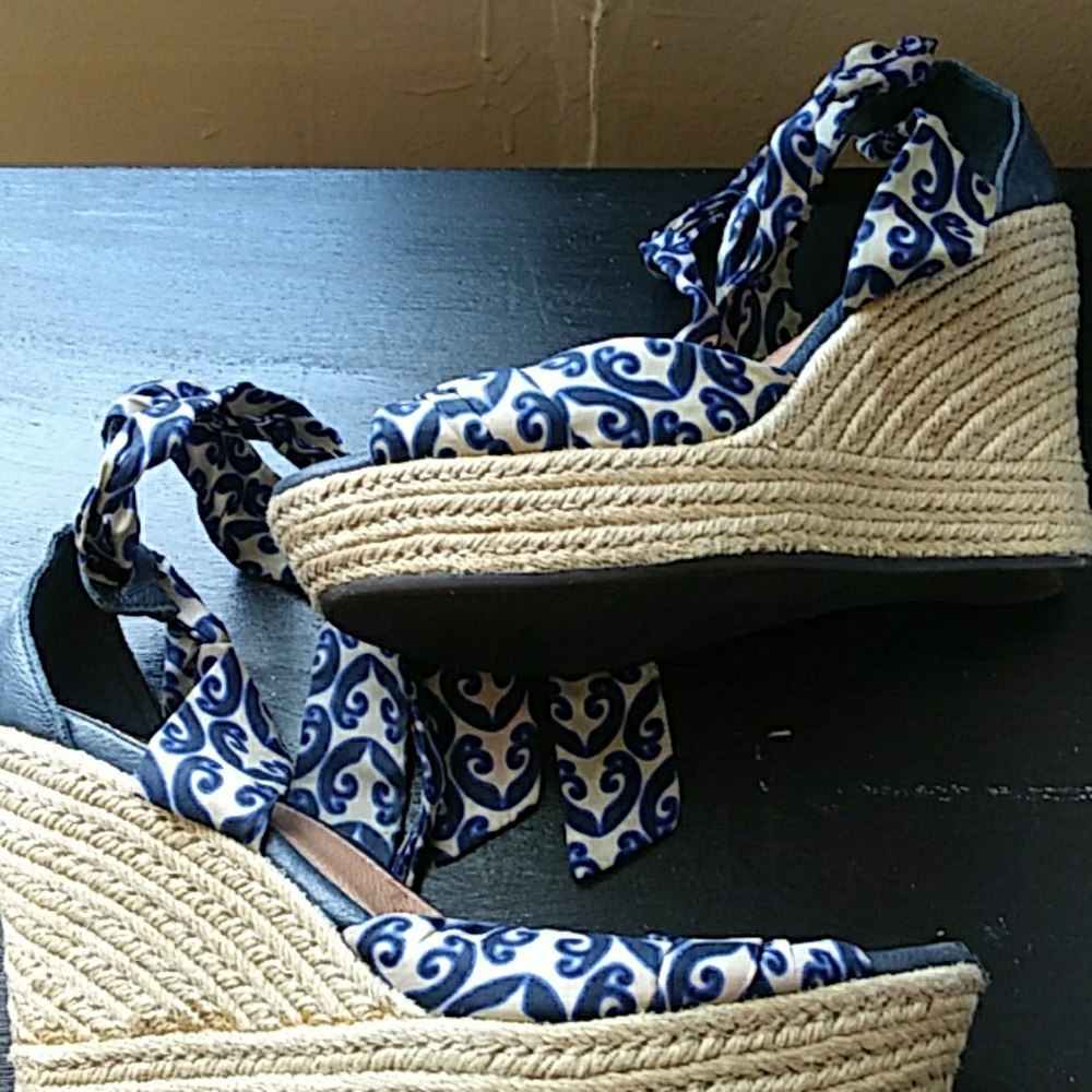 Navy print lace up UGG wedges